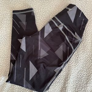 Jed North leggings black geometric pattern